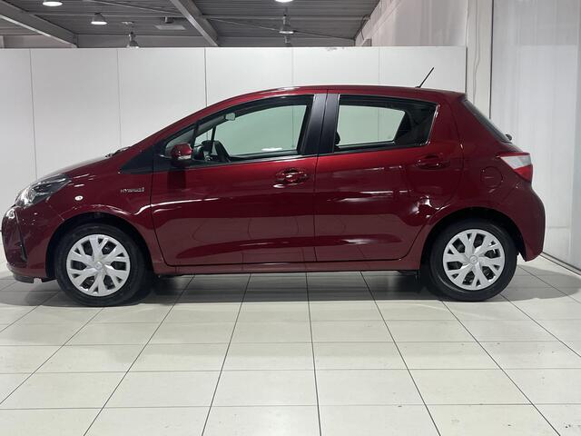 Toyota YARIS 1.5 Hybrid Active | Navigatie | Dealer onderhouden |