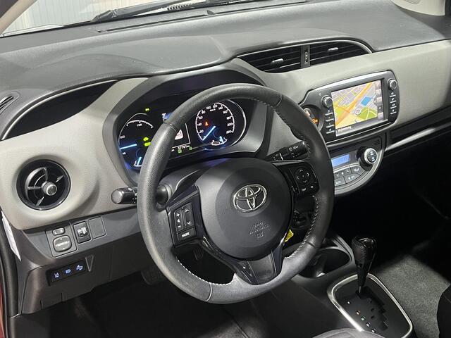 Toyota YARIS 1.5 Hybrid Active | Navigatie | Dealer onderhouden |