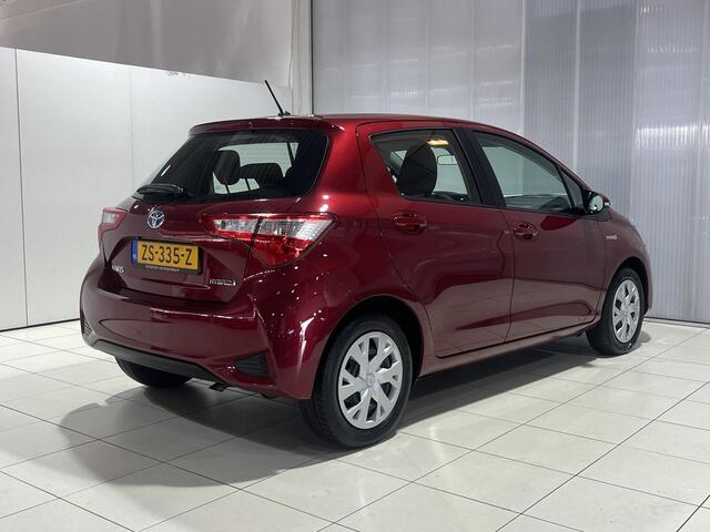 Toyota YARIS 1.5 Hybrid Active | Navigatie | Dealer onderhouden |