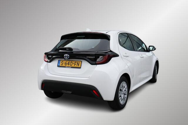 Toyota YARIS 1.5 Hybrid Active Parkeercamera, Apple carplay, Android auto.