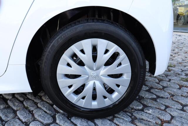 Toyota YARIS 1.5 Hybrid Active Parkeercamera, Apple carplay, Android auto.