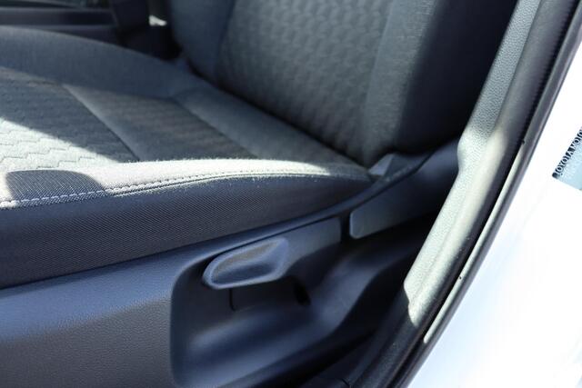 Toyota YARIS 1.5 Hybrid Active Parkeercamera, Apple carplay, Android auto.