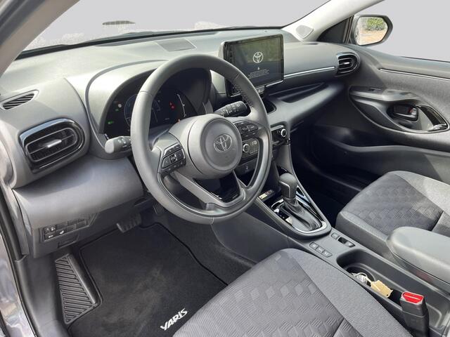 Toyota YARIS 1.5 Hybrid Dynamic 130 pk | Stoel en Stuur verwarming.
