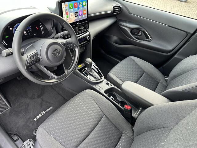 Toyota YARIS Cross 1.5 Hybrid 130pk Executive Limited dodehoekdetectie / stoelverwarming / stuurwielverwarming / parkeersensoren voor + achter / Navigatie / Apple Carplay / Android Auto / parkeercamera / 10 jaar garantie / rijklaarprijs
