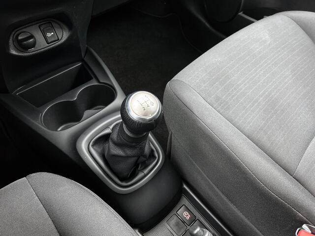 Toyota YARIS 1.0 VVT-i Now