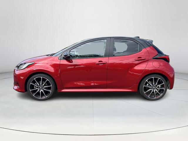Toyota YARIS 1.5 Hybrid GR Sport | JBL Audio | Navigatie | Dode hoek waarschuwing | Stoelverwarming |