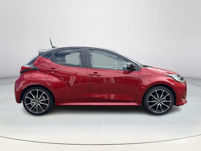 Toyota YARIS 1.5 Hybrid GR Sport | JBL Audio | Navigatie | Dode hoek waarschuwing | Stoelverwarming |