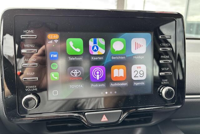 Toyota YARIS 1.5 VVT-i Active Apple carplay, Android auto