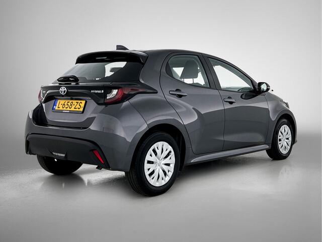 Toyota YARIS 1.5 Hybrid Active | Apple Carplay / Android Auto | Camera |