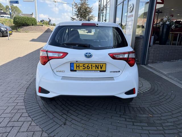 Toyota YARIS 1.5 Hybrid Active