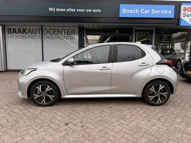 Toyota YARIS 1.5 Hyb. 115 Dynamic | Metallic | Keyles | Carplay