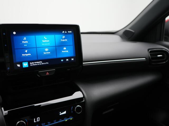 Toyota YARIS Cross 1.5 Hybrid Dynamic | Draadloos Apple Carplay -/ Android Auto | Navigatie |