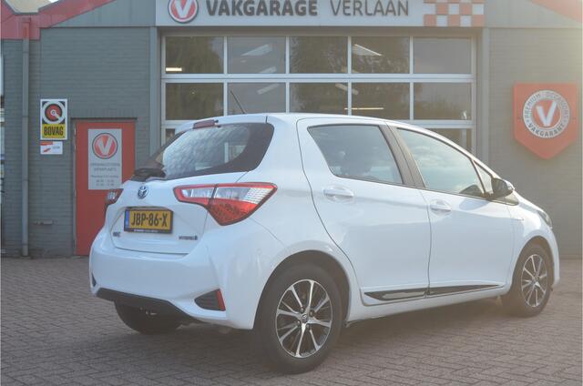 Toyota YARIS 1.5 Hybrid Design camera 12 mnd. gar.