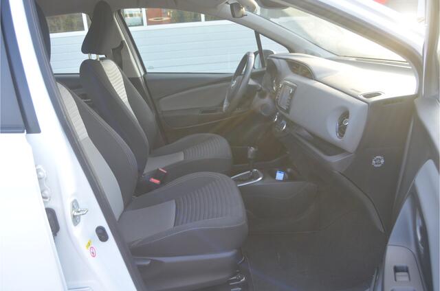 Toyota YARIS 1.5 Hybrid Design camera 12 mnd. gar.