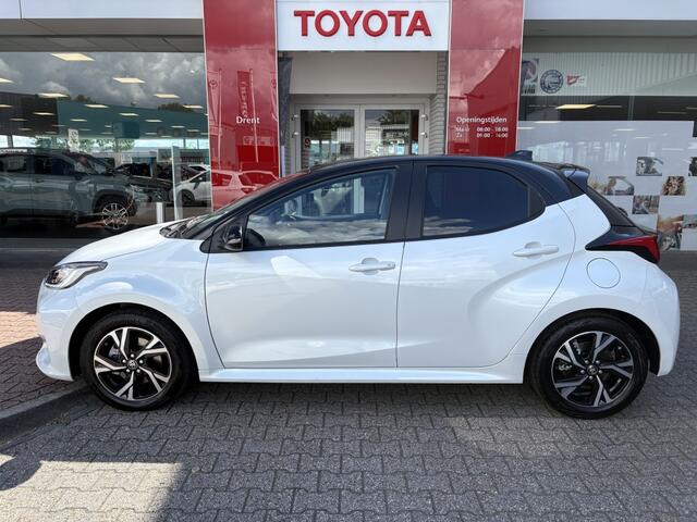 Toyota YARIS 1.5 Hybrid 115 First Edition Bi-Tone | Stuur- en stoelverwarming