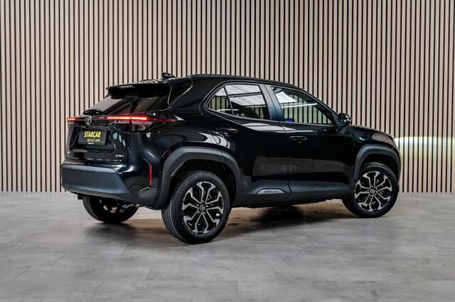 Toyota YARIS Yaris Cross 1.5 | TEAMPLAYER | WINTERPAKKET | ADAP. CRUISE CONTR