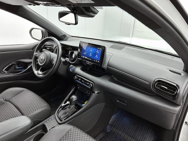 Toyota YARIS 1.5 Hybrid Executive | Half-Leder interieur | Draadloos Apple Carplay -/ Android Auto |