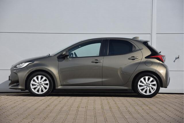 Toyota YARIS 1.5 Hybrid Dynamic | Trekhaak |