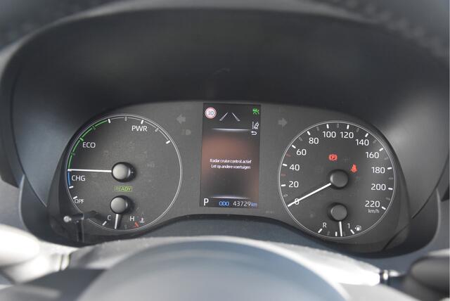 Toyota YARIS 1.5 Hybrid Dynamic | Trekhaak |