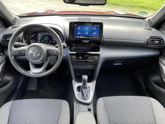 Toyota YARIS Cross 1.5 Hybrid Dynamic **NAVIGATIE/ PARKEERCAMERA/ GARANTIE**