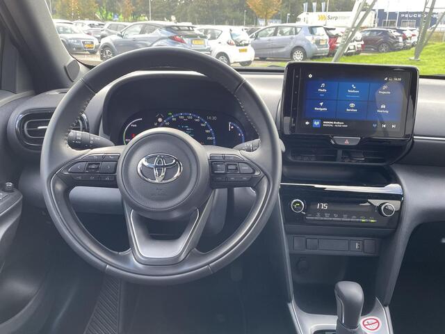 Toyota YARIS Cross 1.5 Hybrid Dynamic **NAVIGATIE/ PARKEERCAMERA/ GARANTIE**