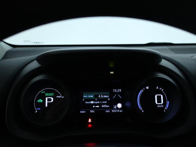 Toyota YARIS 1.5 Hybrid Dynamic | Apple CarPlay | Android Auto |