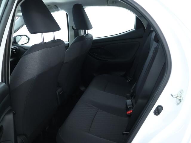 Toyota YARIS 1.5 Hybrid Dynamic | Apple CarPlay | Android Auto |