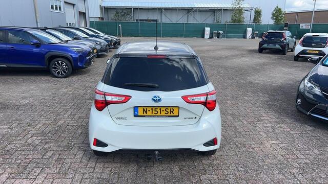 Toyota YARIS 1.5 Hybrid Dynamic