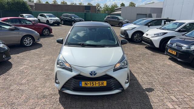 Toyota YARIS 1.5 Hybrid Dynamic