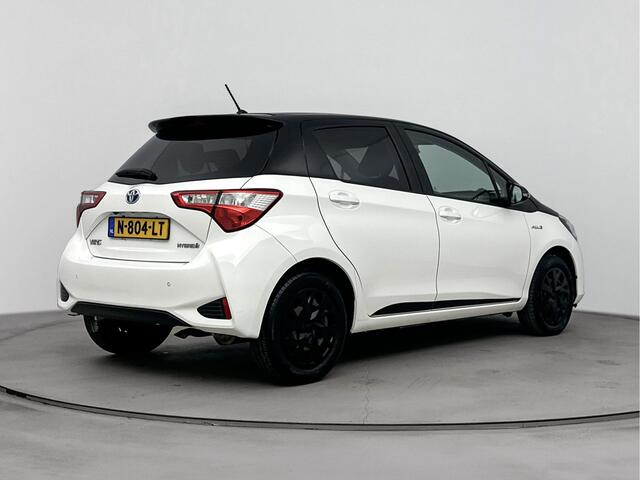 Toyota YARIS 1.5 Hybrid Aspiration Bi-tone | Navigatie | Cruise Control |