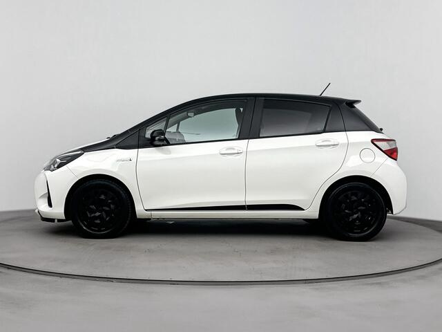 Toyota YARIS 1.5 Hybrid Aspiration Bi-tone | Navigatie | Cruise Control |