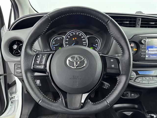 Toyota YARIS 1.5 Hybrid Aspiration Bi-tone | Navigatie | Cruise Control |