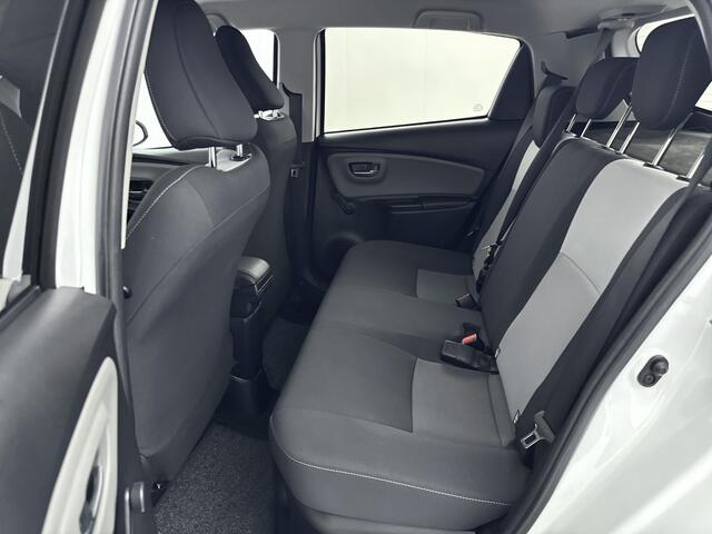 Toyota YARIS 1.5 Hybrid Aspiration Bi-tone | Navigatie | Cruise Control |