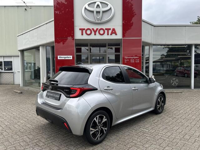 Toyota YARIS 1.5 Hybrid 115 Dynamic | Comfort pack | Blindspot | Sensoren