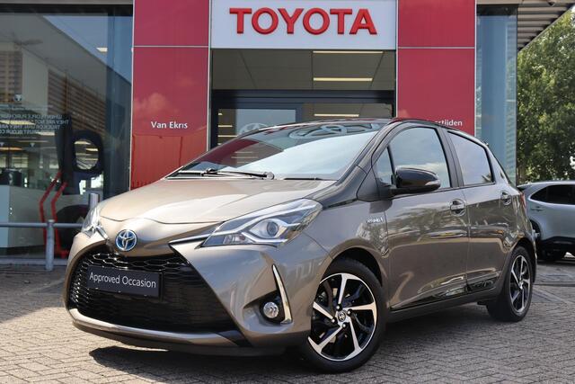 Toyota YARIS 1.5 Hybrid Bi-Tone, Carplay , Parkeersensoren