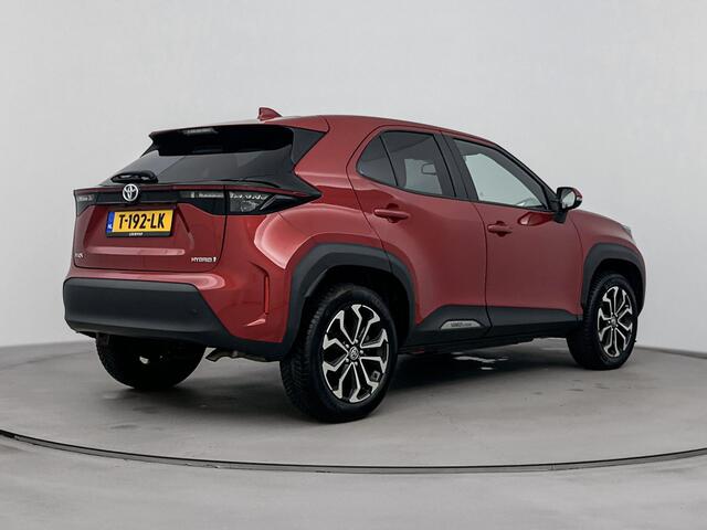 Toyota YARIS Cross 1.5 Hybrid Dynamic | Apple Carplay & Android Auto | Parkeercamera | 02-09 PZ