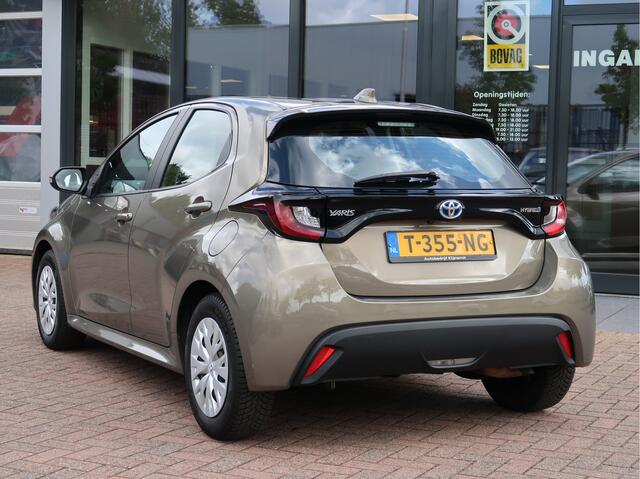 Toyota YARIS 1.5 Hybrid Active | navigatie | camera | cruise control |