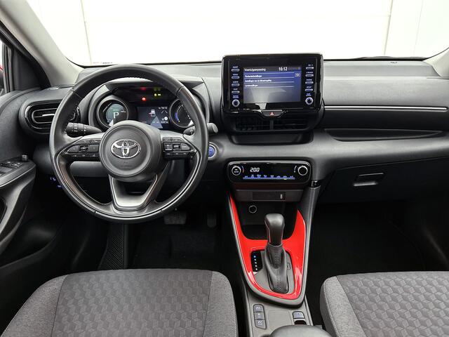 Toyota YARIS 1.5 Hybrid Dynamic LED | Adap. Cruise | Climate Control | LM velgen | Apple Carplay/Android Auto |