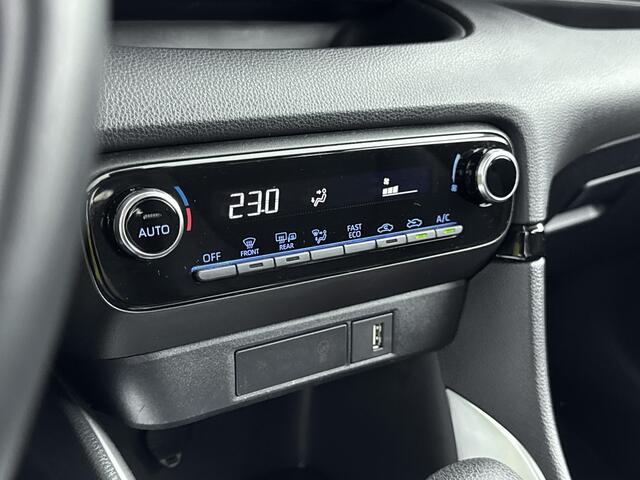 Toyota YARIS 1.5 Hybrid Dynamic | Apple Carplay/Android Auto | LM velgen | Achteruitrijcamera |