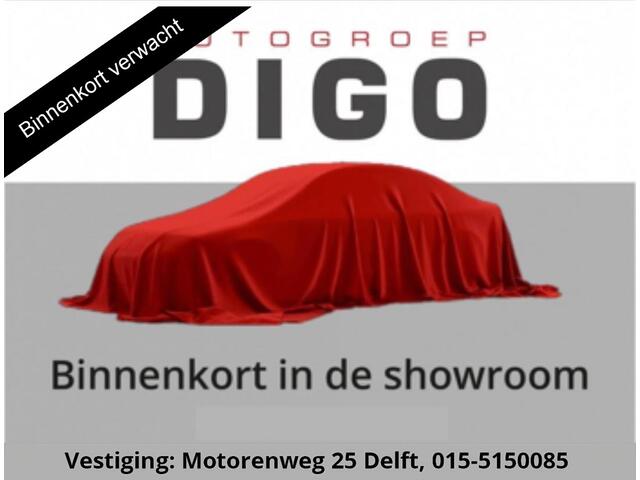 Toyota YARIS 1.5 Hybrid Dynamic Luxury GARANTIE TOT 2035 . STOEL & STUUR VERWARMING. DODEHOEK DETECTIE. PARKEERSENSOREN VOOR & ACHTER.