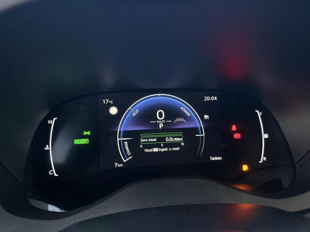 Toyota YARIS 1.5 Hybrid Dynamic Luxury | Stuur- & Stoelverwarming | Camera | Dode hoek detectie | Parkeersensoren Voor & Achter |