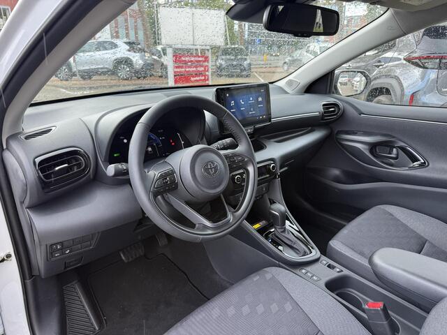 Toyota YARIS 1.5 Hybrid Dynamic Luxury | Stuur- & Stoelverwarming | Camera | Apple Carplay & Android auto |