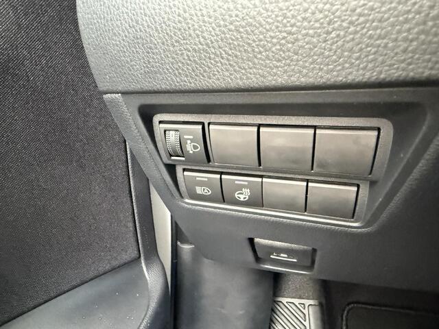 Toyota YARIS 1.5 Hybrid Dynamic Luxury | Stuur- & Stoelverwarming | Camera | Apple Carplay & Android auto |
