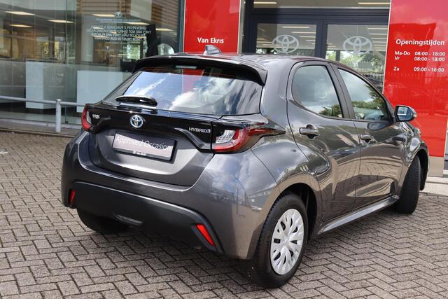 Toyota YARIS 1.5 Hybrid 115 Active , Startknop