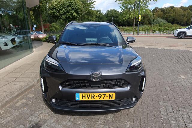 Toyota YARIS Cross 1.5 Hybrid 130 Teamplayer NIEUW! | Winter pack | Safety pack | Navi | Adapt. Cruise | Camera | Keyless