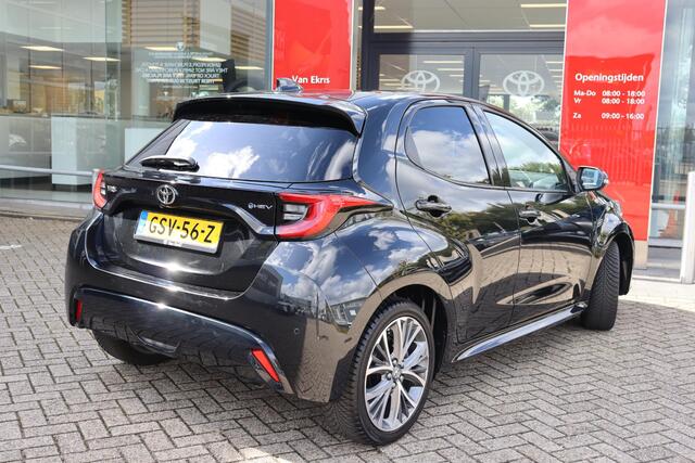 Toyota YARIS 1.5 Hybrid 130 Executive ,Stuurverwarming, Blind spot