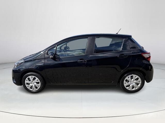 Toyota YARIS 1.5 Hybrid Aspiration **NAVIGATIE/ 2 ZONE AIRCO/ REGENSENSOR/ RIJSTROOKSENSOR/ GARANTIE**