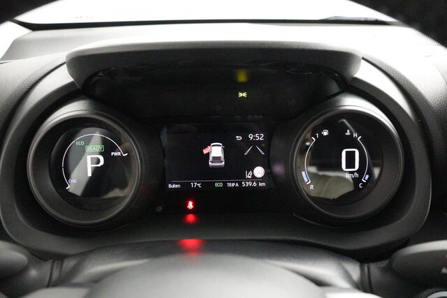 Toyota YARIS 1.5 Hybrid Dynamic | Trekhaak | Navigatie systeem | Apple Carplay/Android Auto |