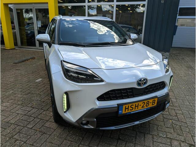 Toyota YARIS Cross Adventure AWD 1.5 Hybrid All-in prijs!