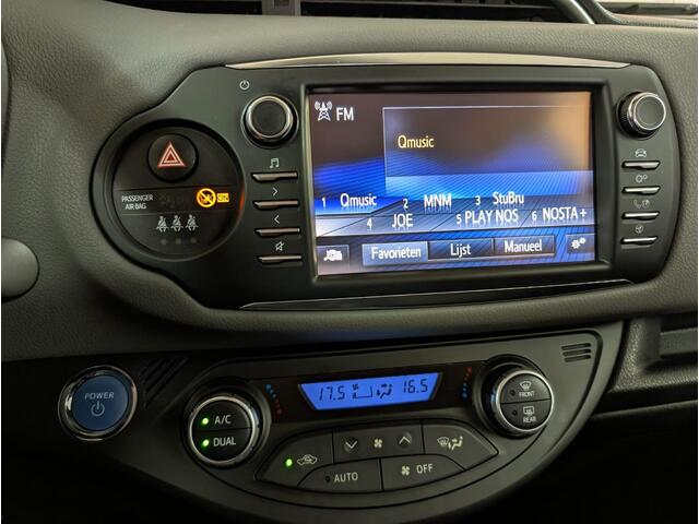 Toyota YARIS 1.5 Hybrid Active All-in prijs!